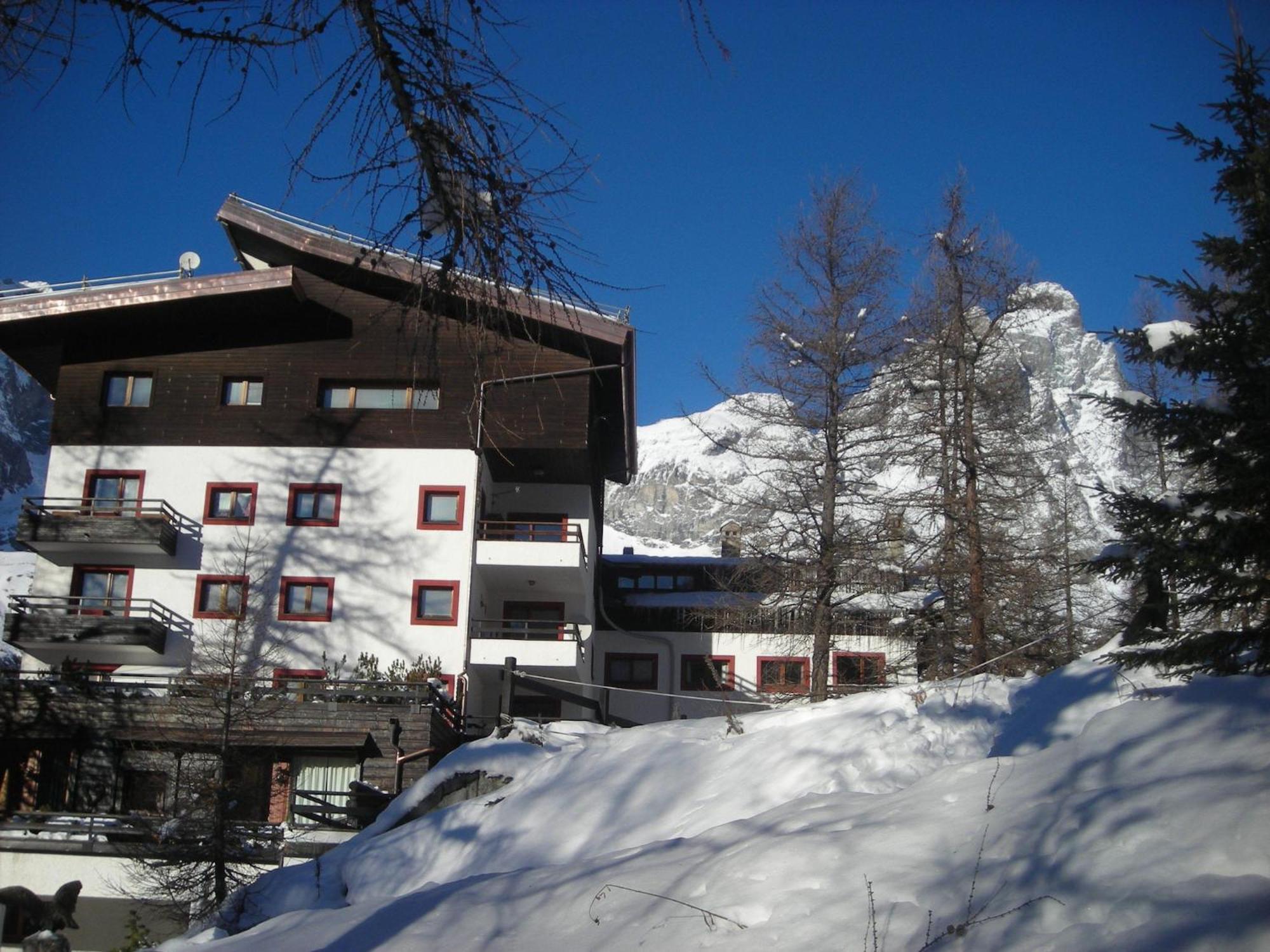 Contemporary Apartment In Breuil Cervinia Near Ski Area Zewnętrze zdjęcie