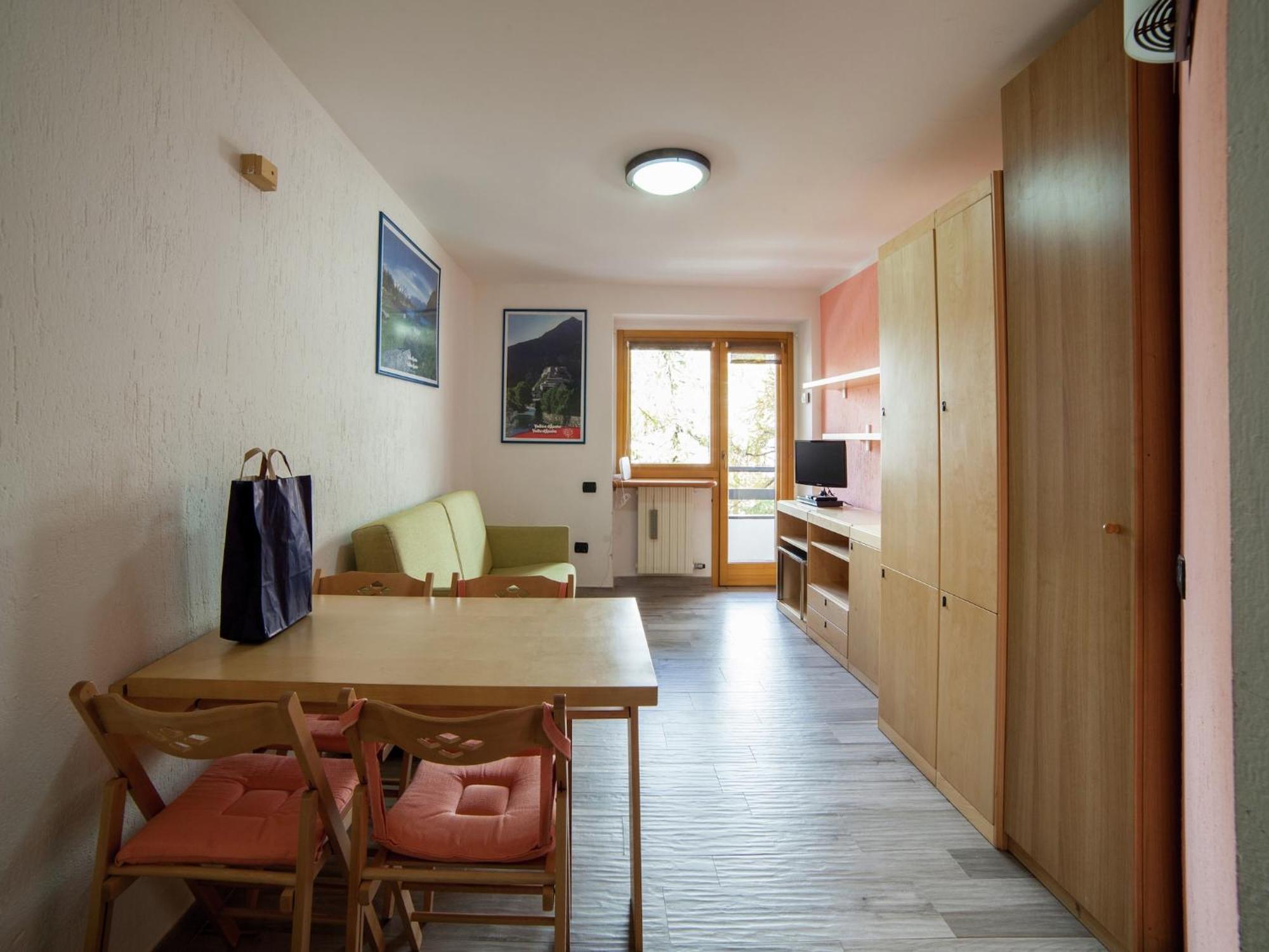 Contemporary Apartment In Breuil Cervinia Near Ski Area Zewnętrze zdjęcie