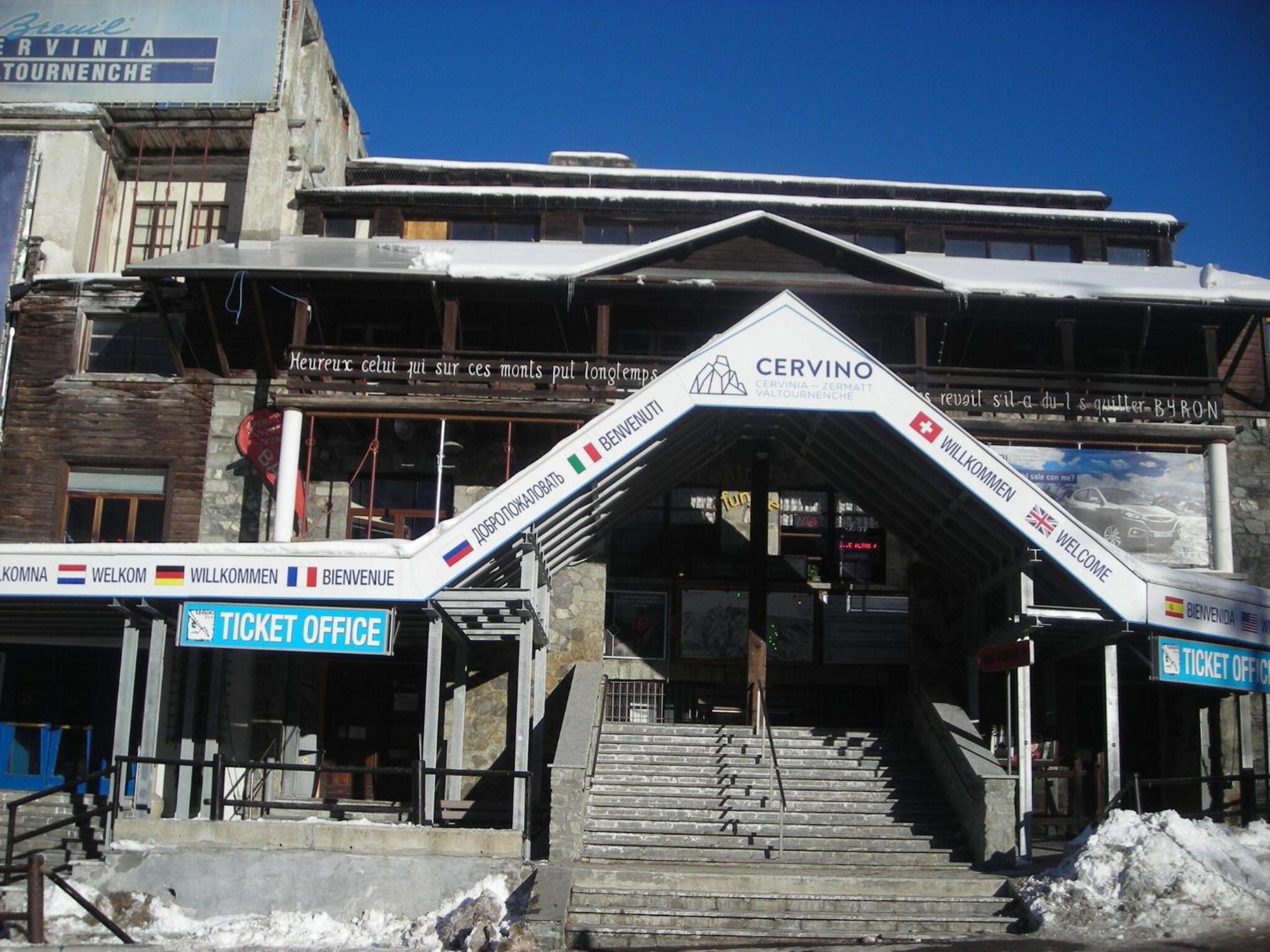 Contemporary Apartment In Breuil Cervinia Near Ski Area Zewnętrze zdjęcie