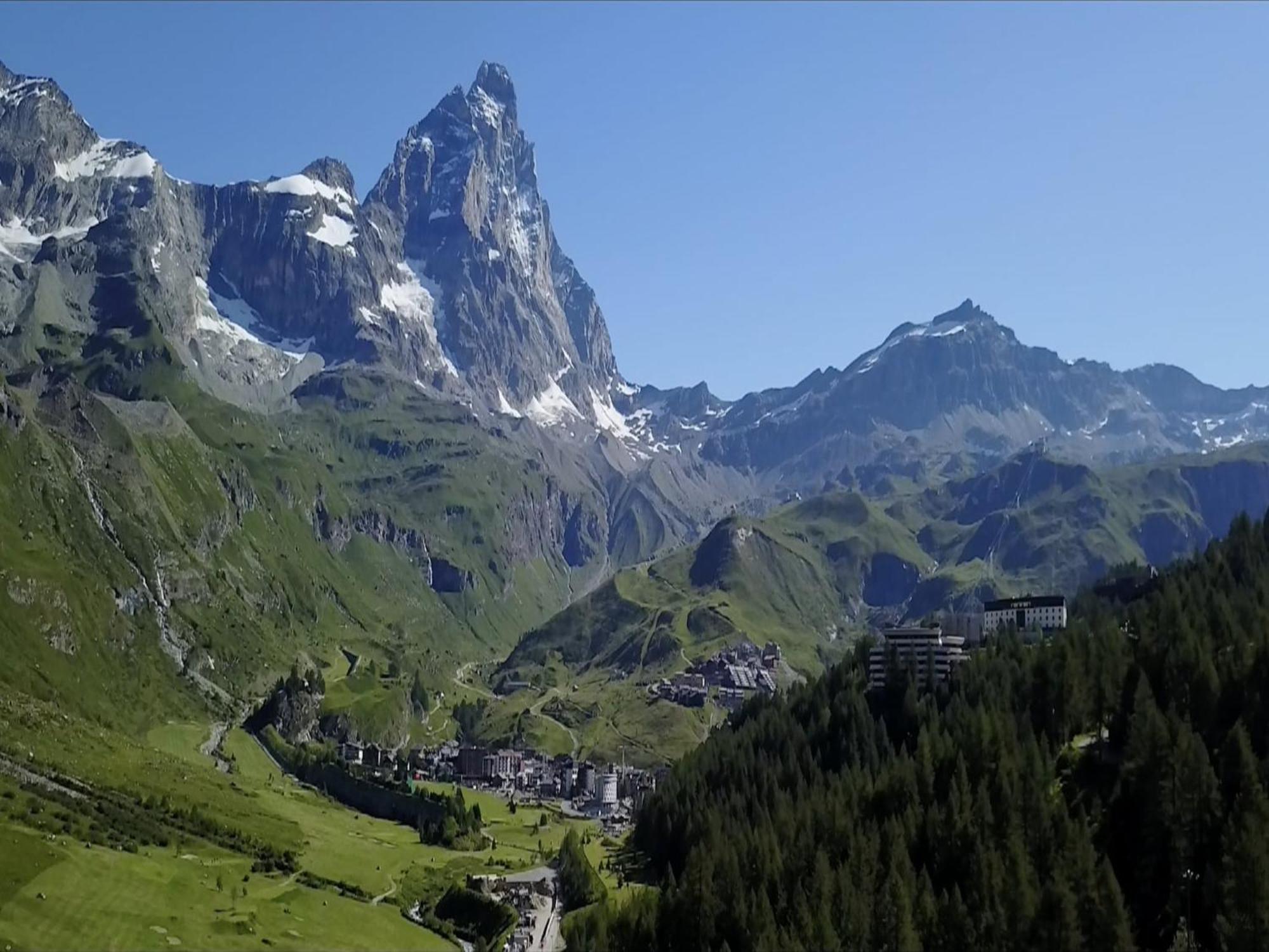 Contemporary Apartment In Breuil Cervinia Near Ski Area Zewnętrze zdjęcie