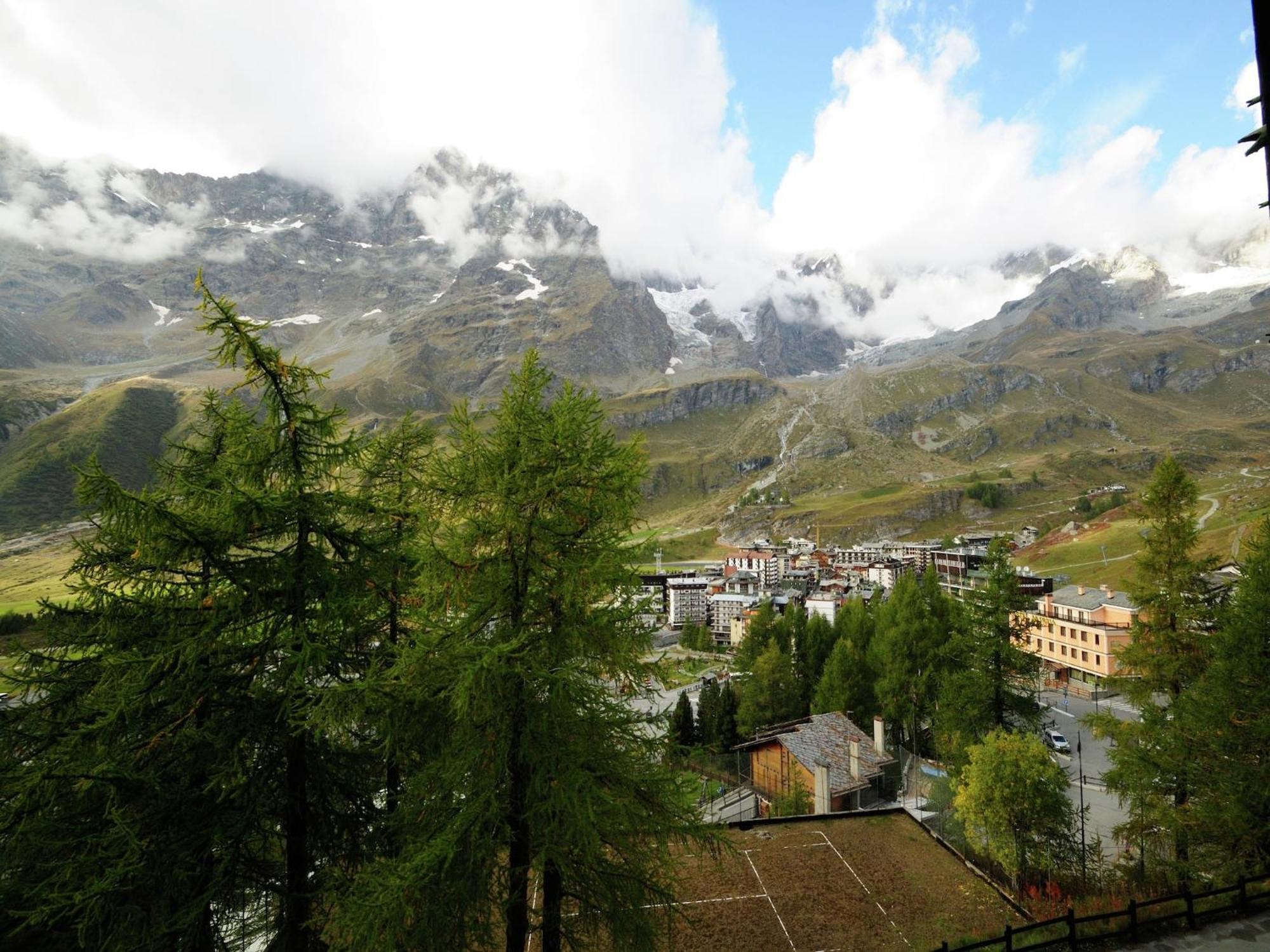 Contemporary Apartment In Breuil Cervinia Near Ski Area Zewnętrze zdjęcie